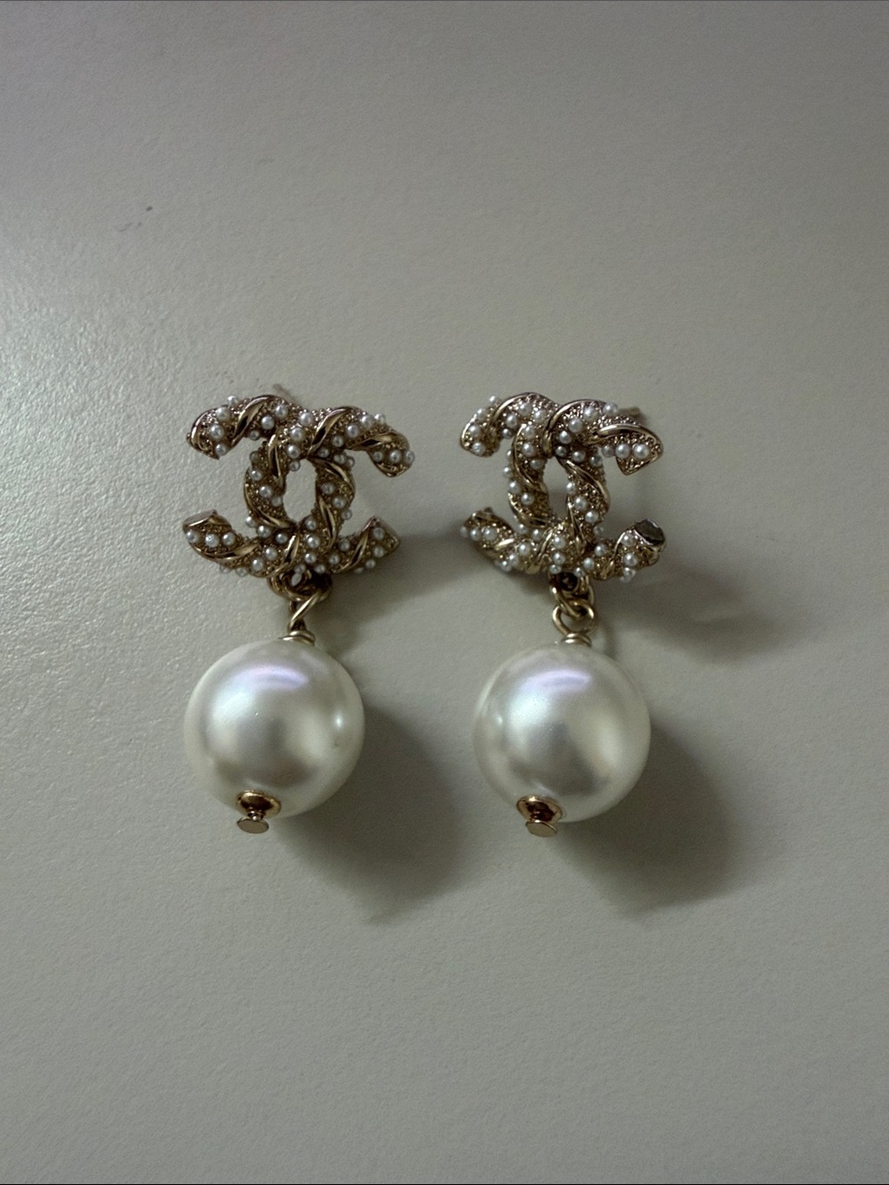 Chanel Gold Tone Pearl Drop Earrings